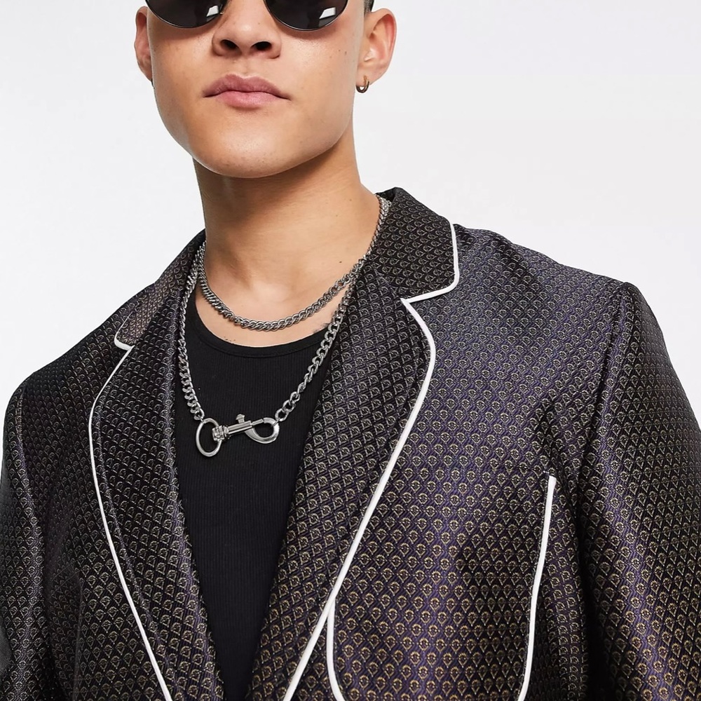 Mens suit - Picture 3 of 13